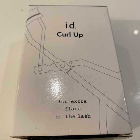 Bare Escentuals i.d. Eyelash Curler - Picture 2 of 6